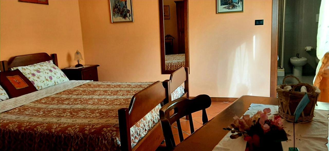 Ca D' Rot - Casa Ratti Guest House Vinchio ภายนอก รูปภาพ