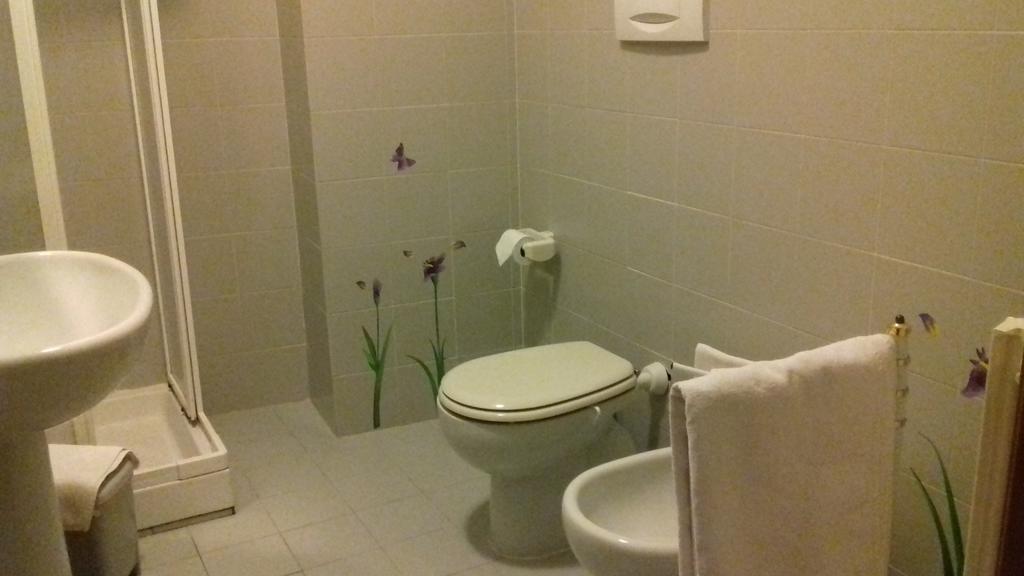 Ca D' Rot - Casa Ratti Guest House Vinchio ภายนอก รูปภาพ